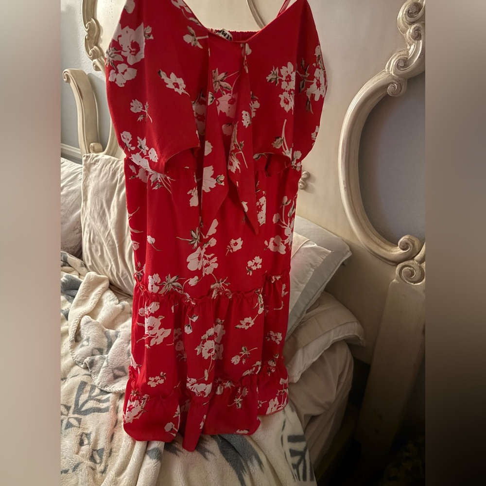 SHEIN Red Floral Dress